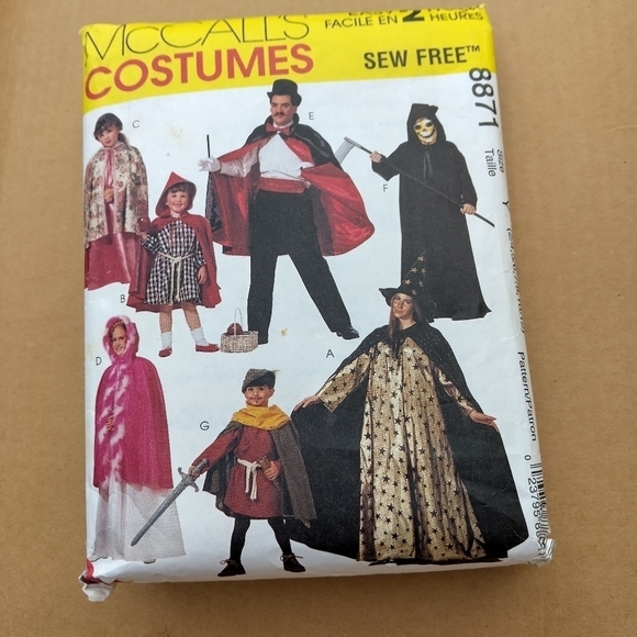 McCall's Sewing Pattern 8871 Kids Capes & Tunics Halloween Costumes Sizes 2-12 - Picture 1 of 2